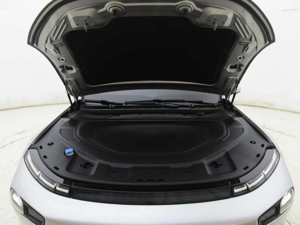 XPeng XPeng P7