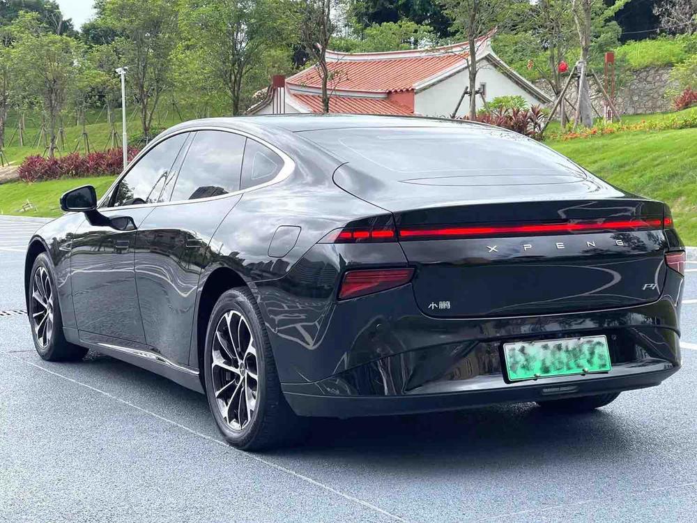 XPeng XPeng P7