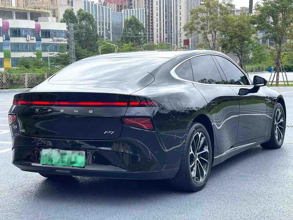 XPeng XPeng P7