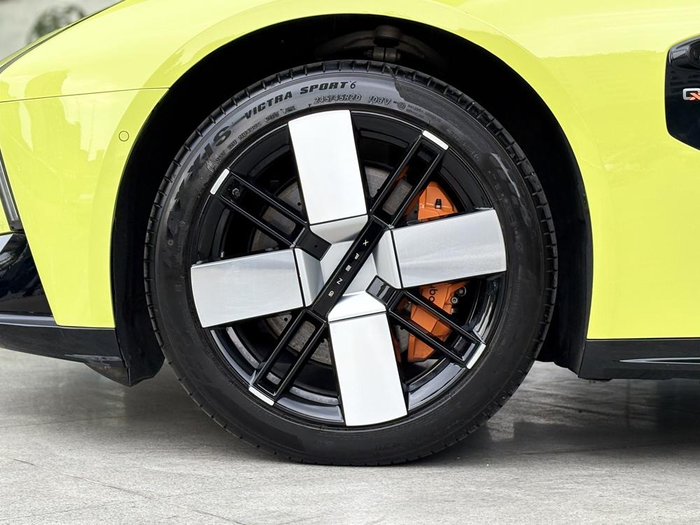 XPeng XPeng P7