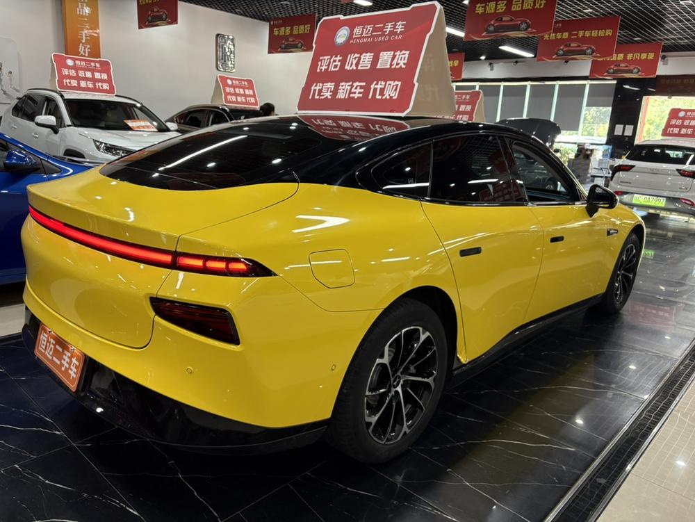 XPeng XPeng P7