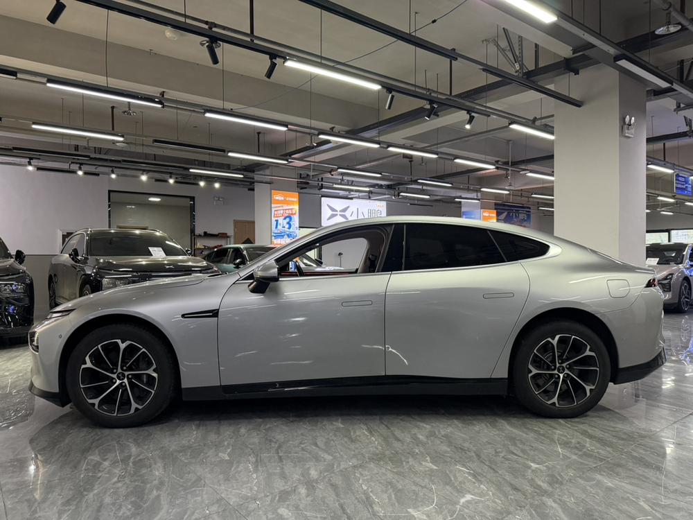 XPeng XPeng P7