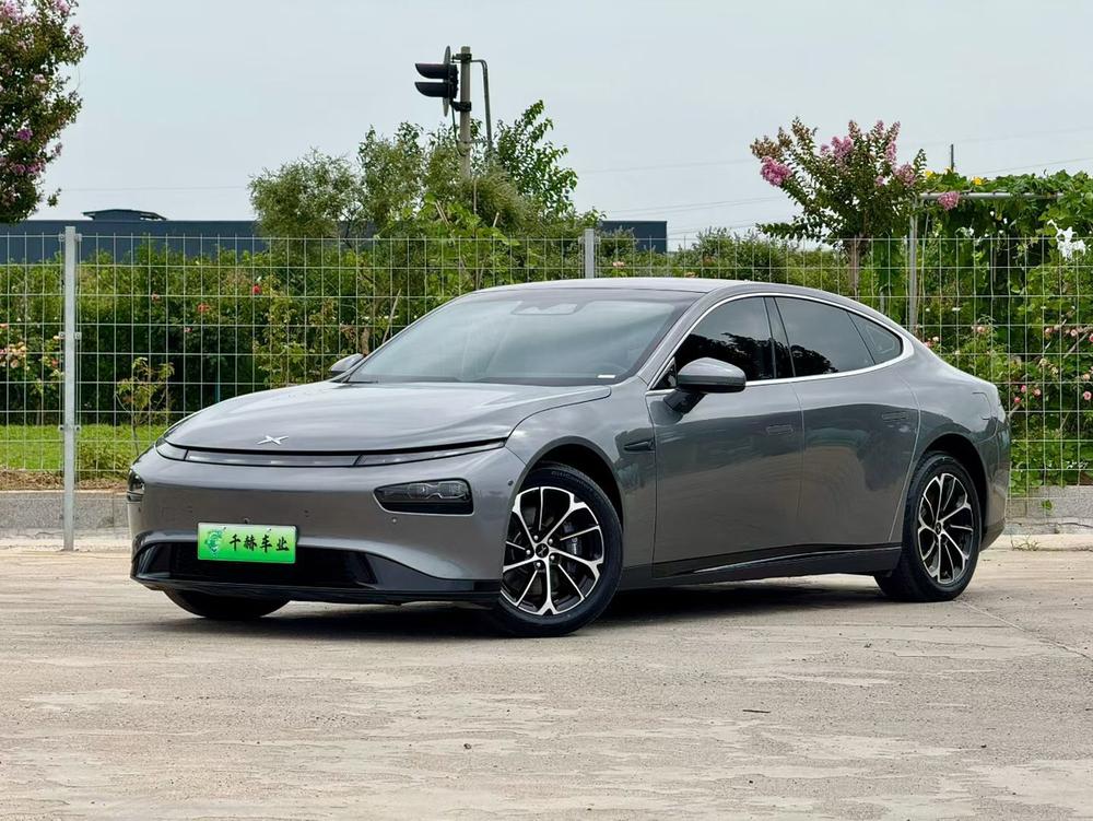 XPeng XPeng P7