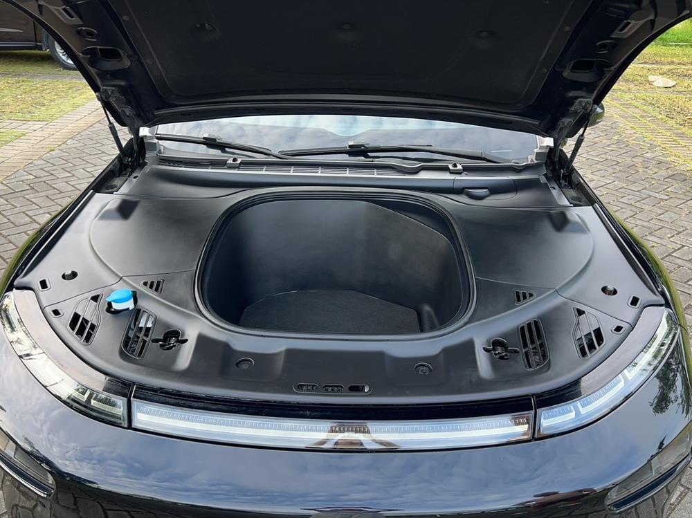 XPeng XPeng P7