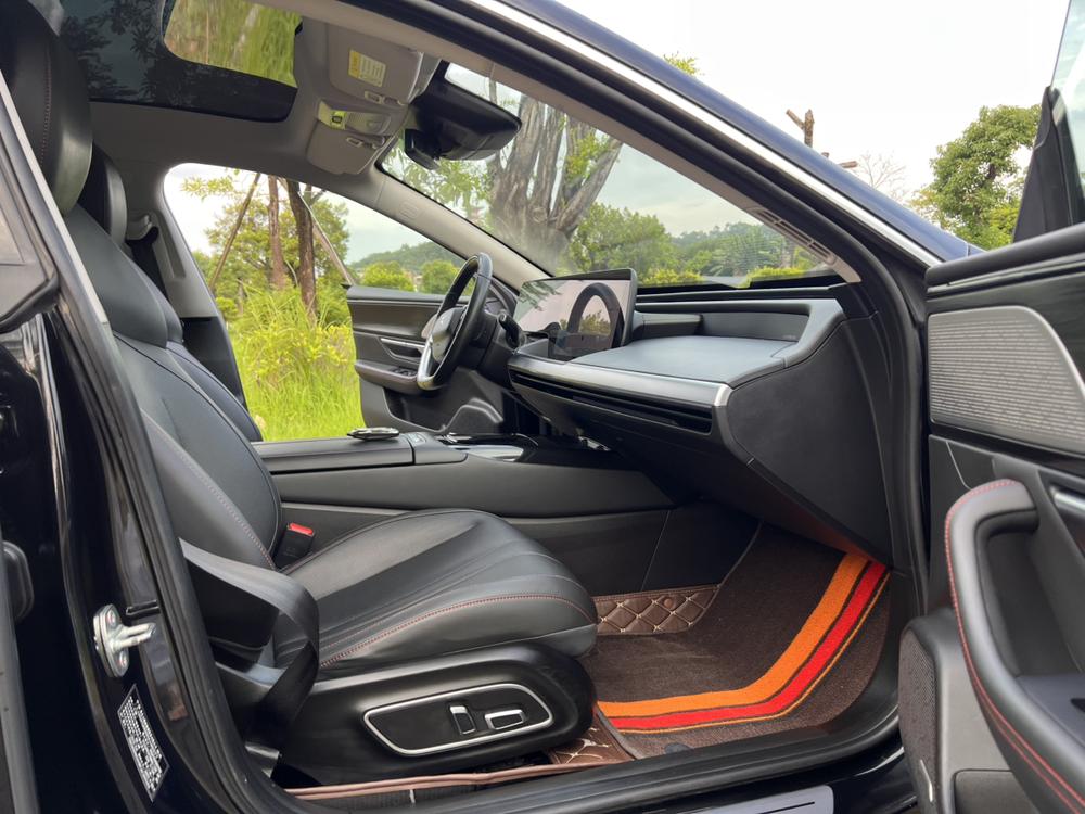 XPeng XPeng P7