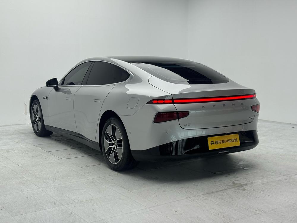 XPeng XPeng P7