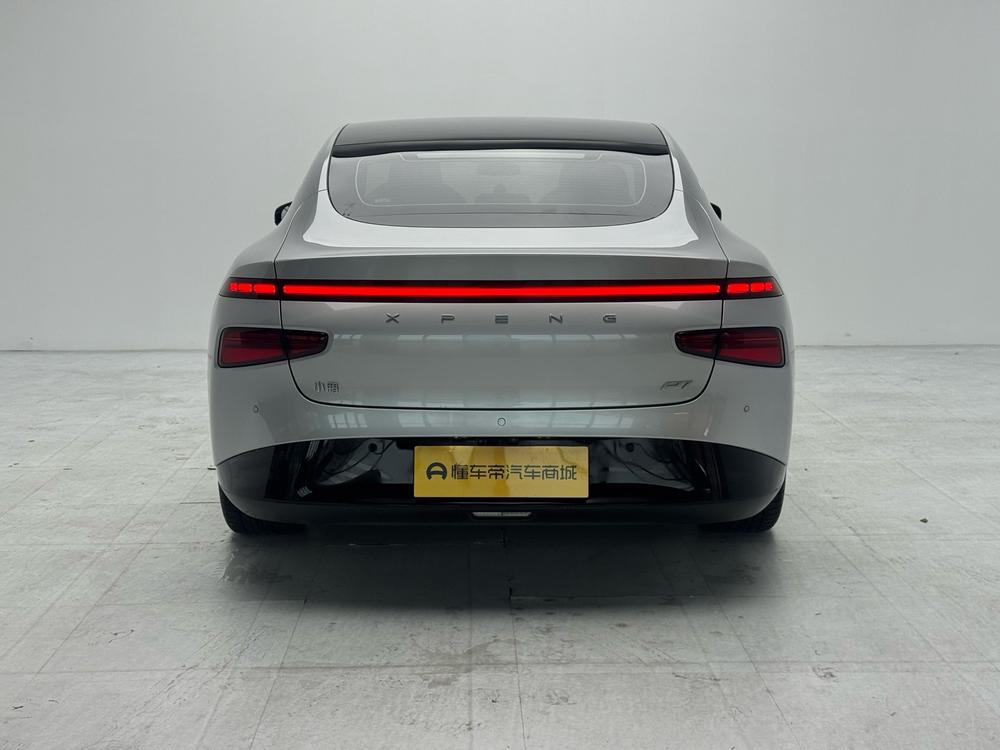 XPeng XPeng P7
