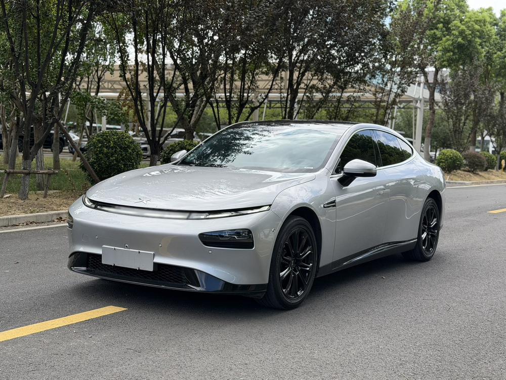 XPeng XPeng P7
