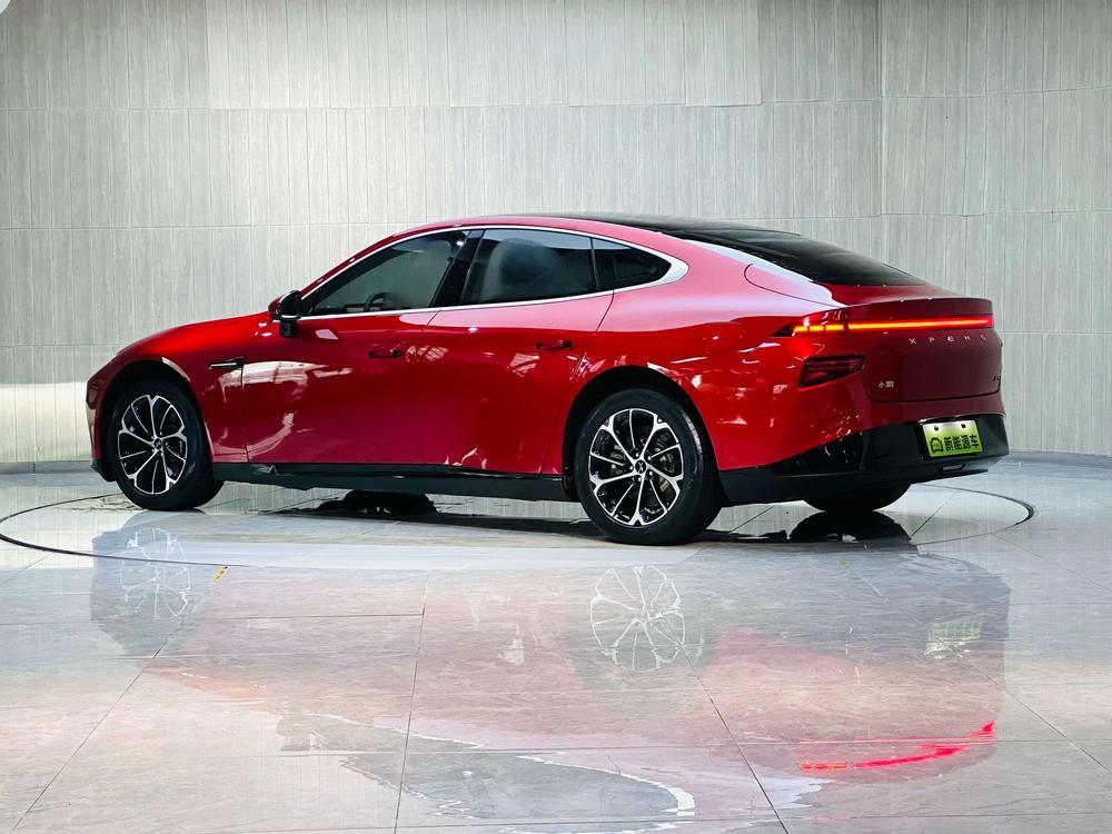 XPeng XPeng P7