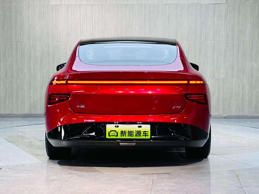 XPeng XPeng P7
