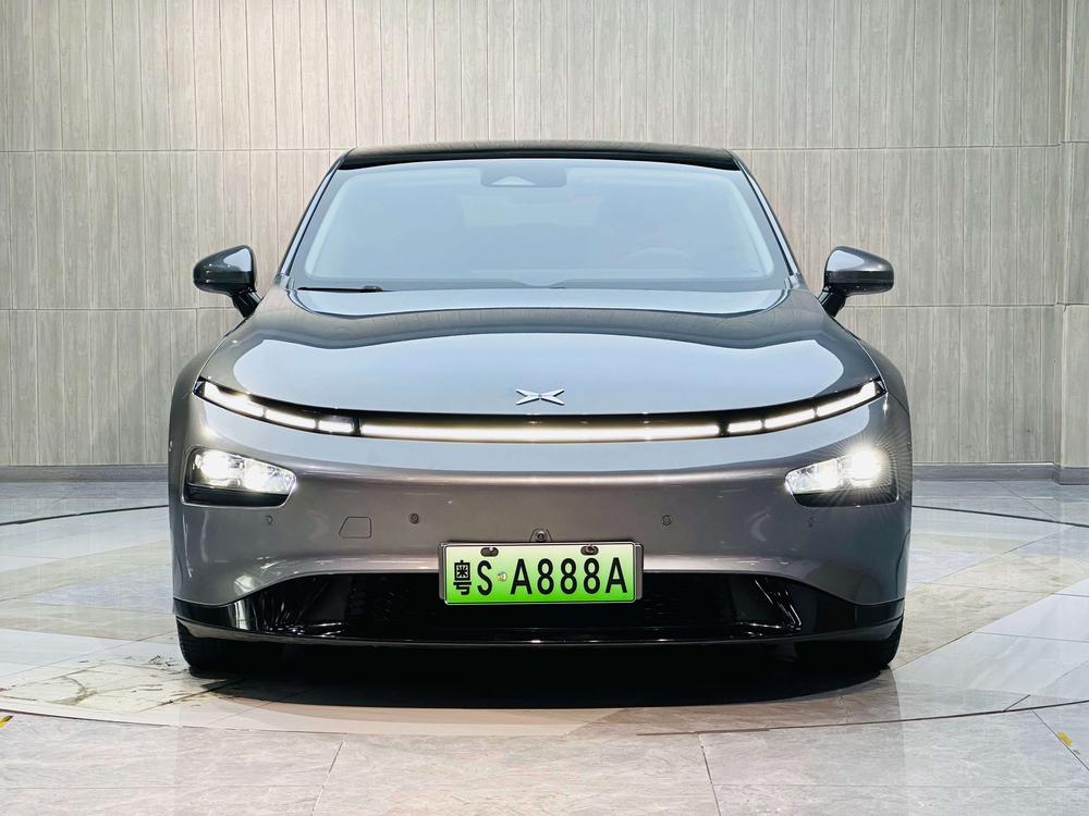 XPeng XPeng P7