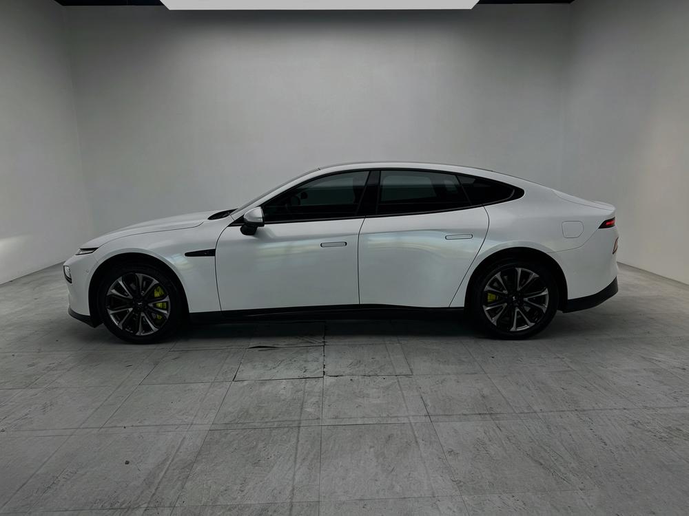 XPeng XPeng P7