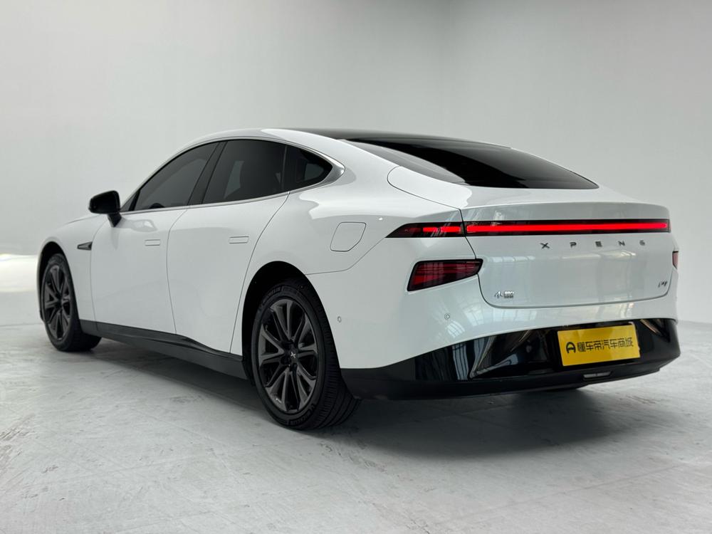XPeng XPeng P7