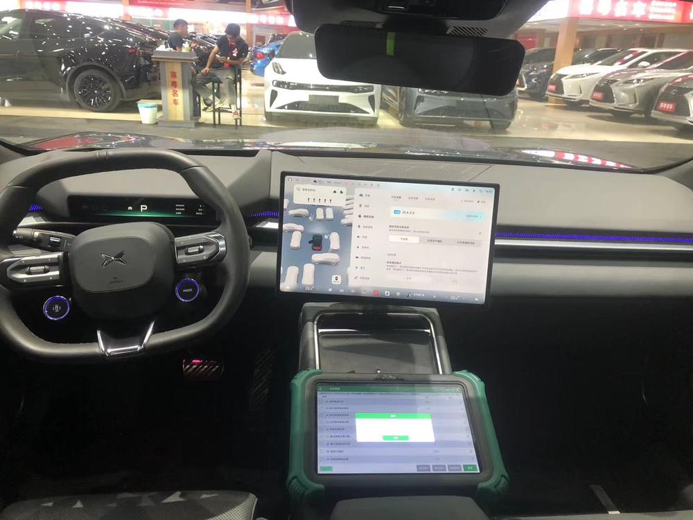 XPeng XPeng P7
