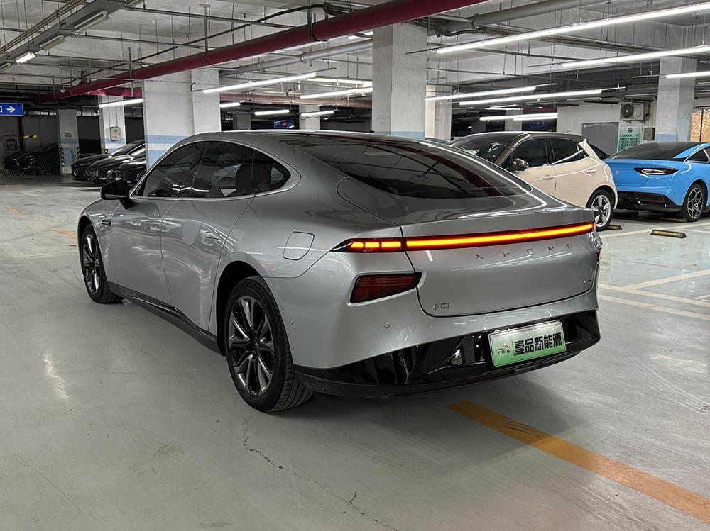 XPeng XPeng P7