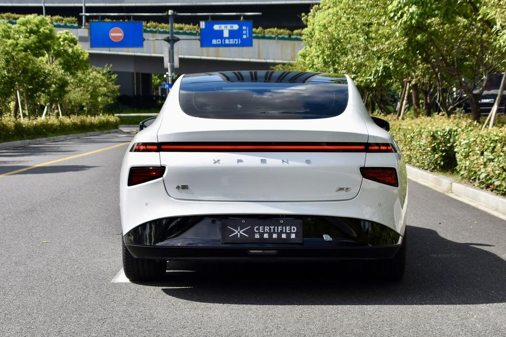 XPeng XPeng P7