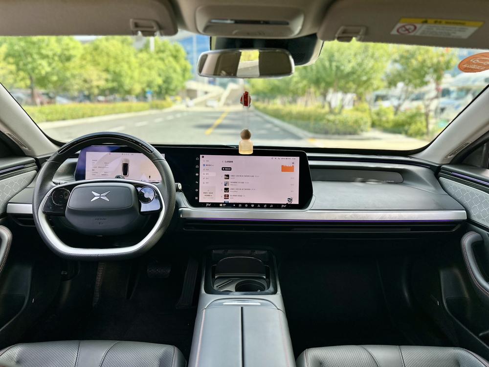 XPeng XPeng P7