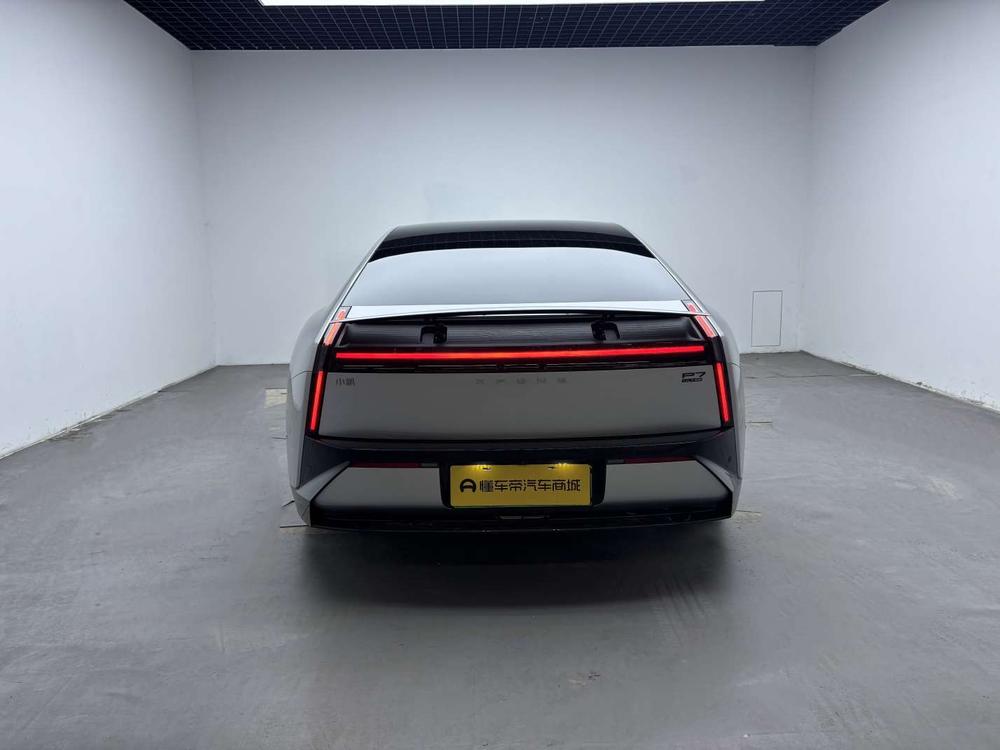 XPeng XPeng P7