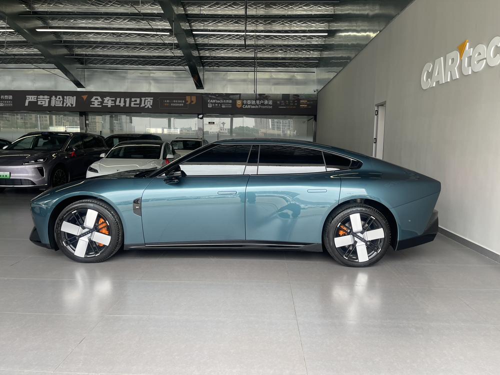 XPeng XPeng P7