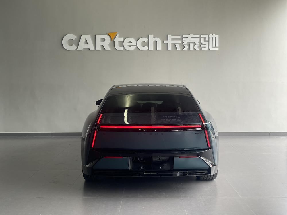 XPeng XPeng P7