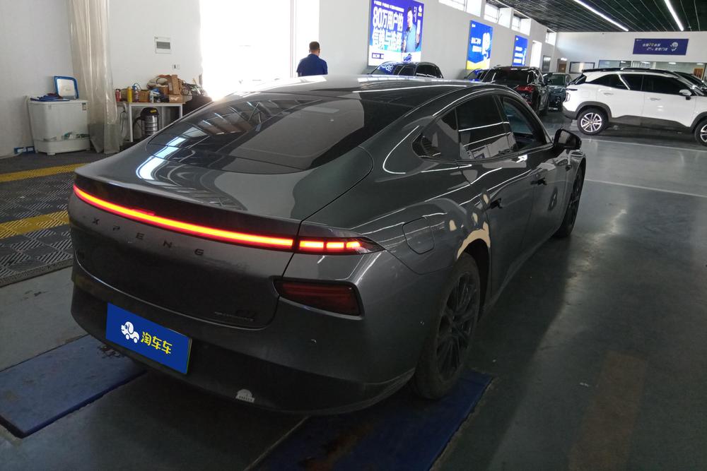 XPeng XPeng P7
