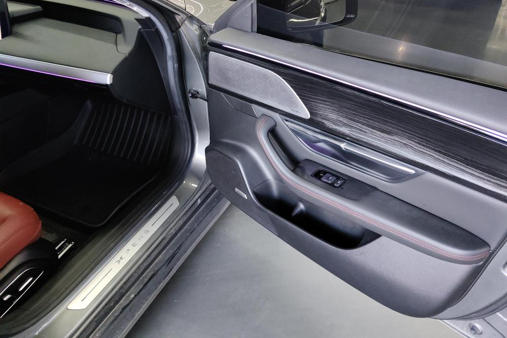 XPeng XPeng P7