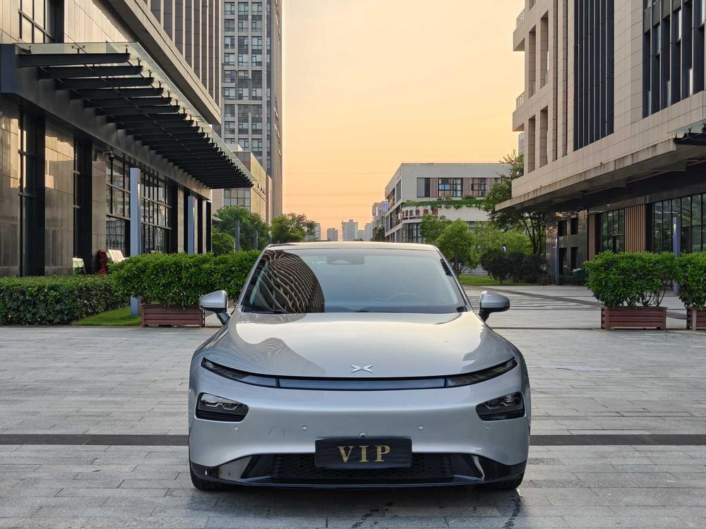XPeng XPeng P7