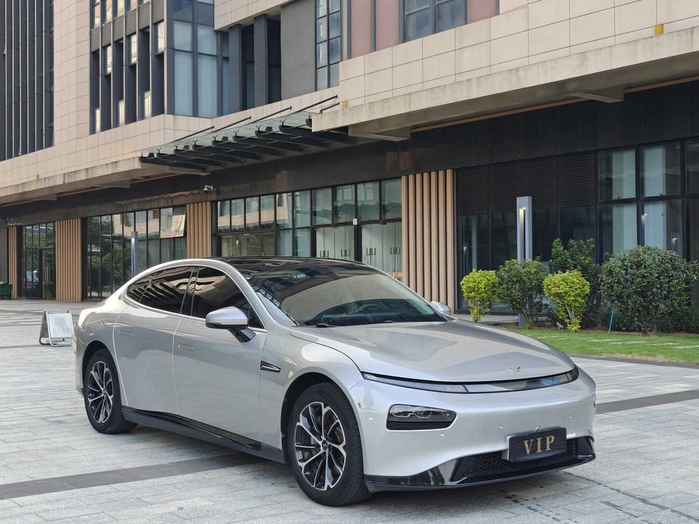 XPeng XPeng P7