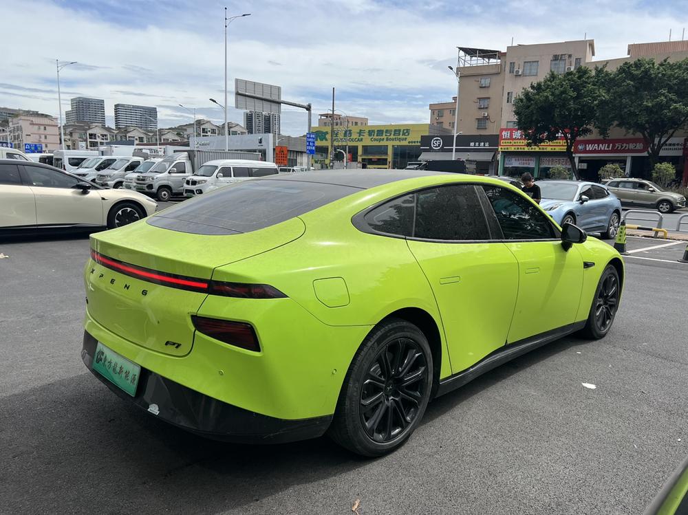 XPeng XPeng P7