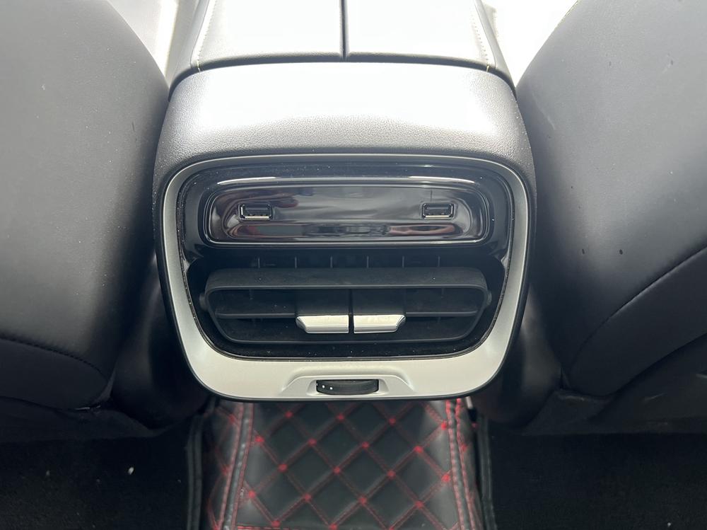XPeng XPeng P7