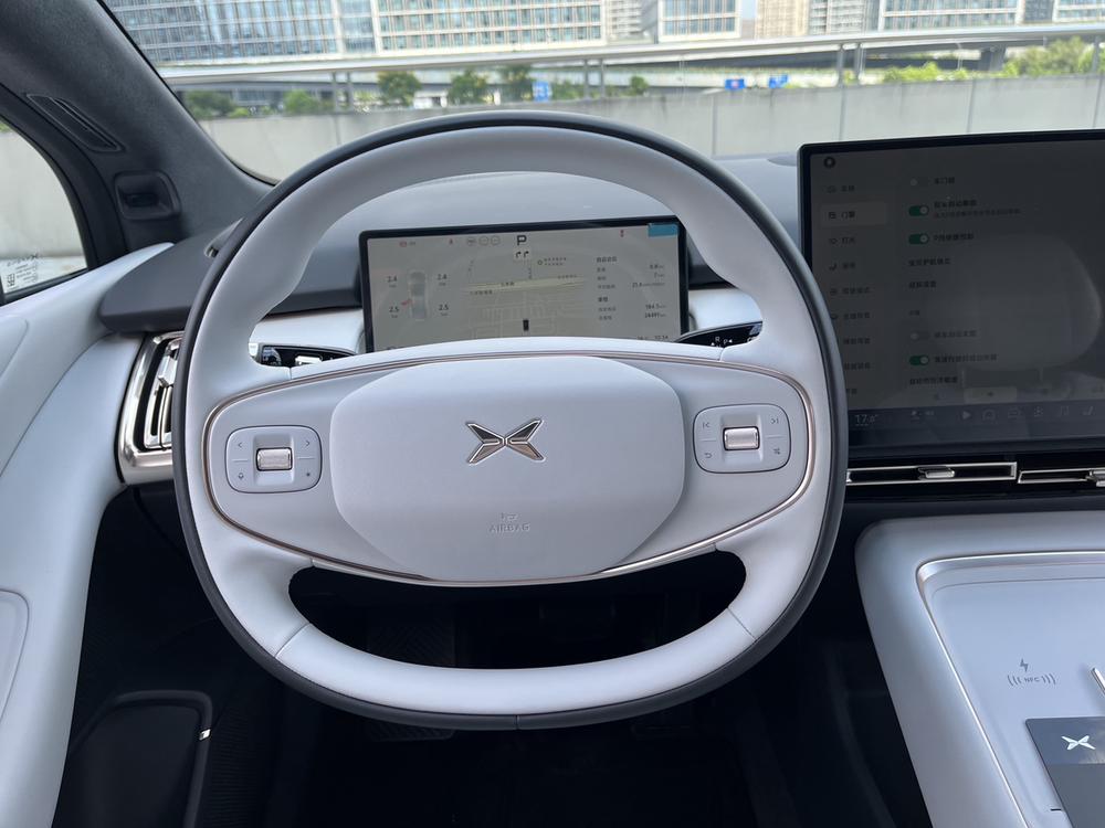 XPeng XPeng P7+