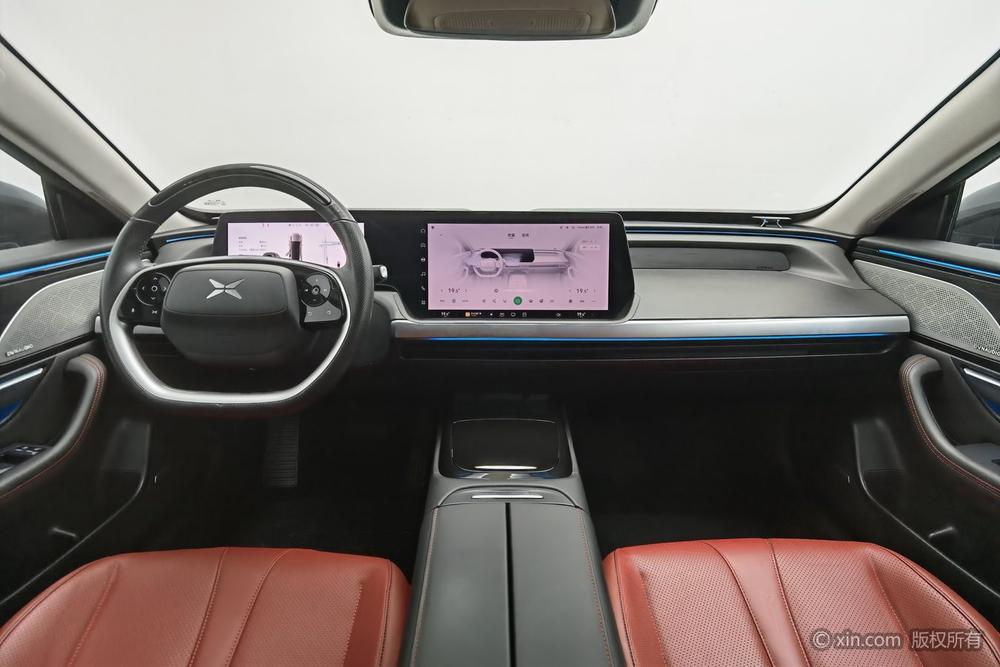 XPeng XPeng P7