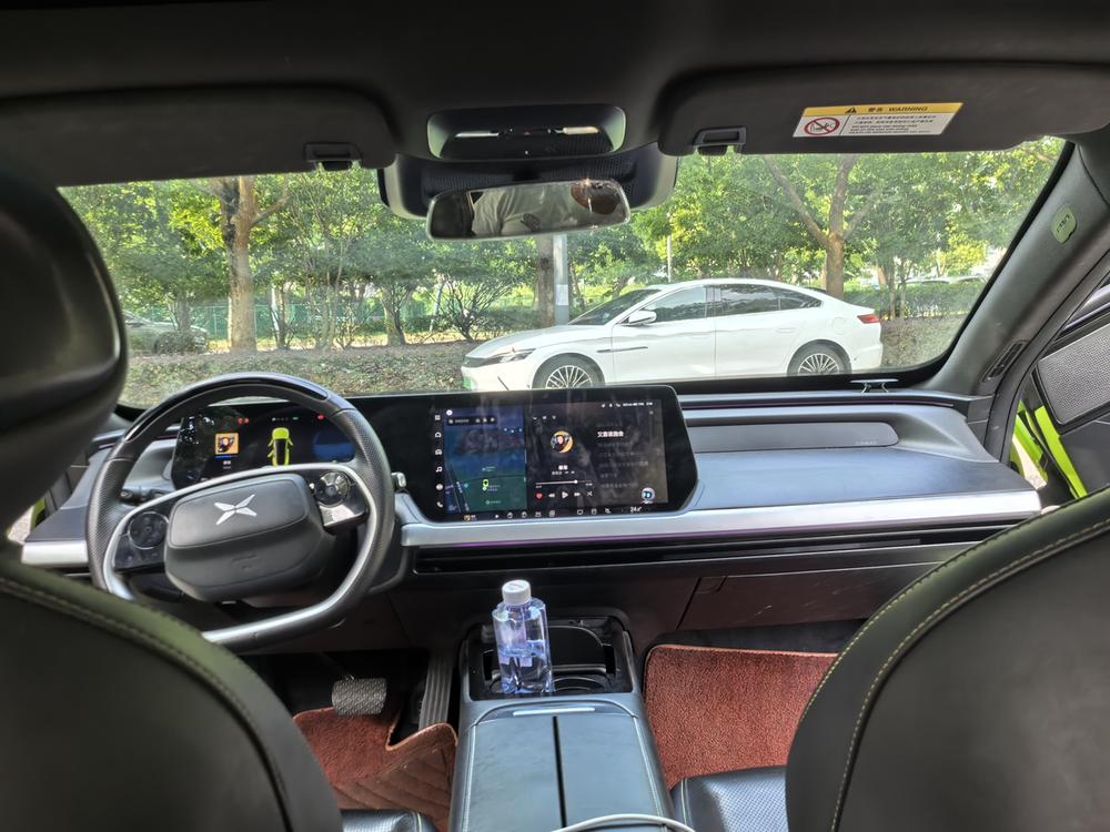 XPeng XPeng P7