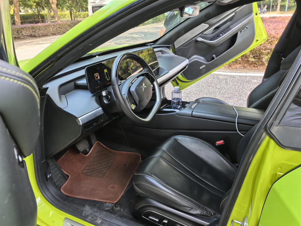 XPeng XPeng P7