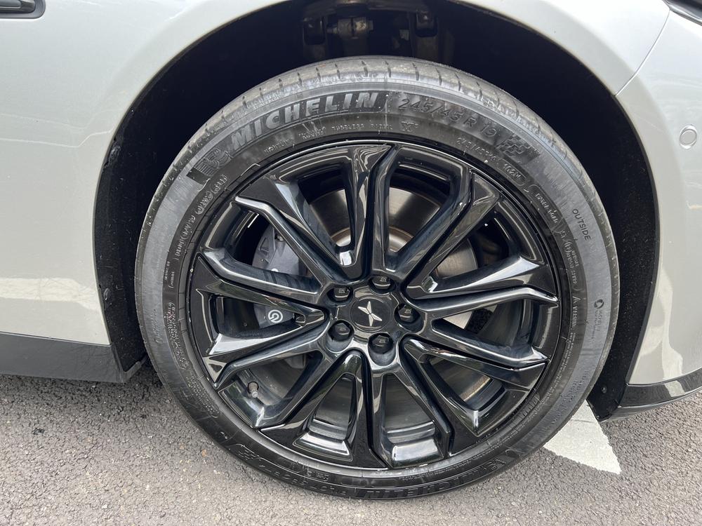 XPeng XPeng P7