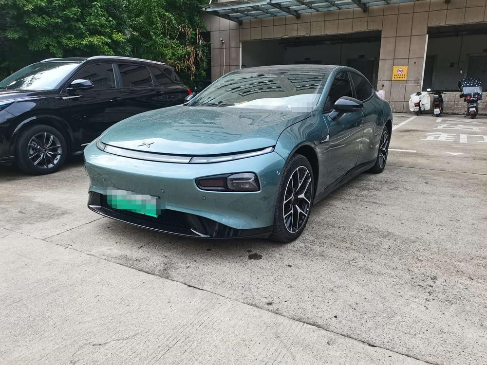 XPeng XPeng P7