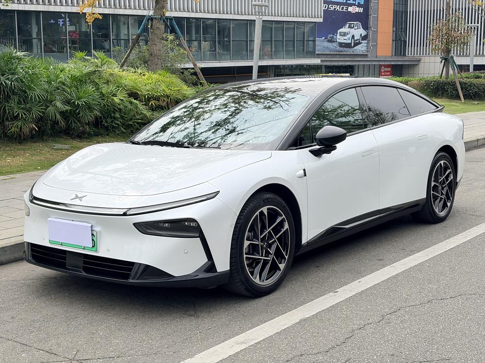 XPeng XPeng P7+