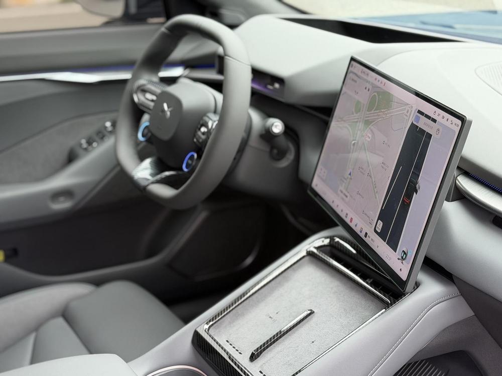 XPeng XPeng P7