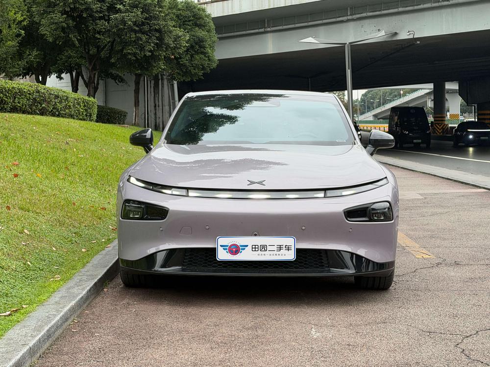 XPeng XPeng P7