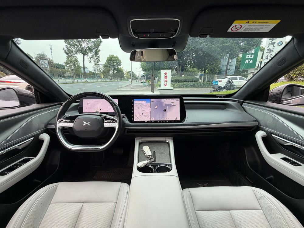 XPeng XPeng P7