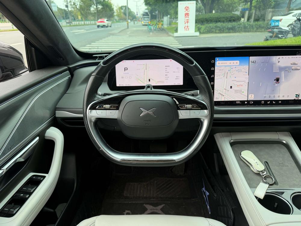 XPeng XPeng P7