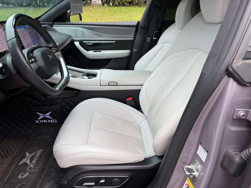 XPeng XPeng P7