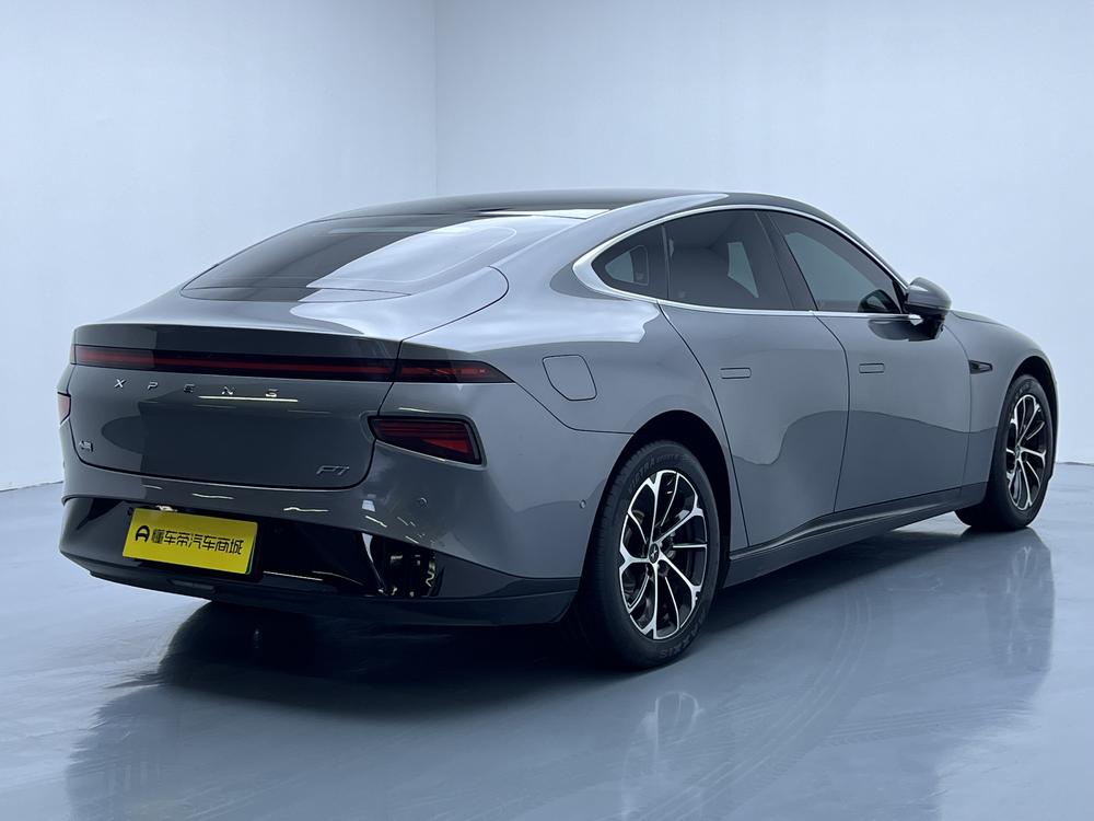 XPeng XPeng P7