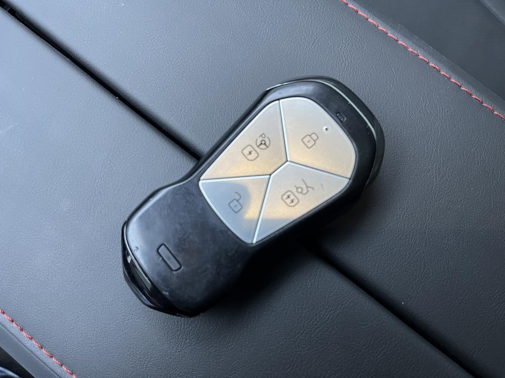 XPeng XPeng P7