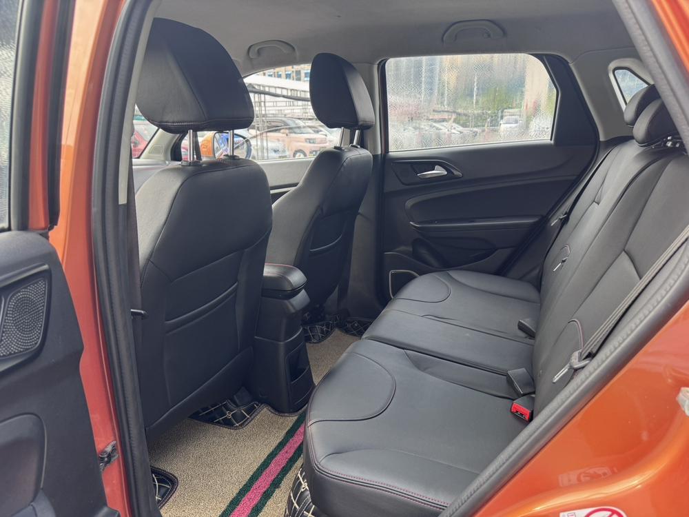 Zhonghua Brilliance V3
