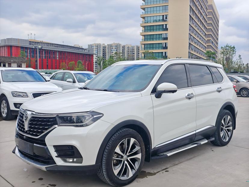 Zhonghua Brilliance V7