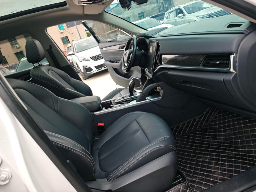 Zhonghua Brilliance V7