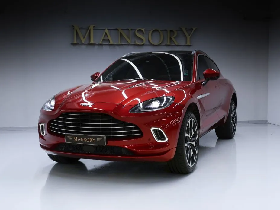 Astonmartin DBX