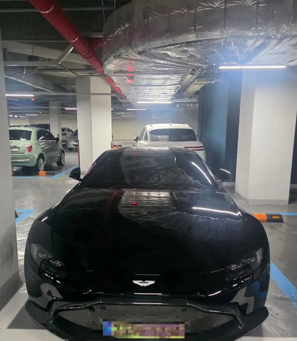 Astonmartin Vantage