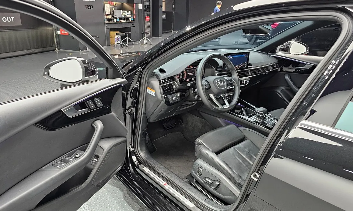 Audi A4